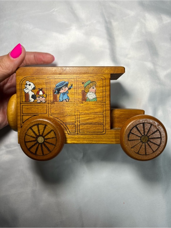 toystalgia Other - Vintage 1978 Toystalgia Rolling Wooden Coin Bank Toy Family Buggy Golden Valley